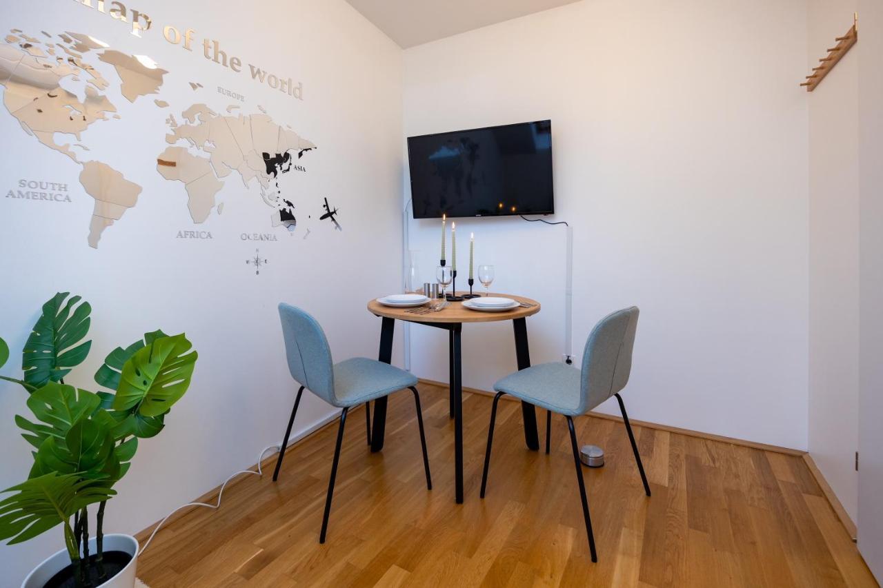 Rooftop Cozy Apartment Near Innerstadt With Ac Виена Екстериор снимка